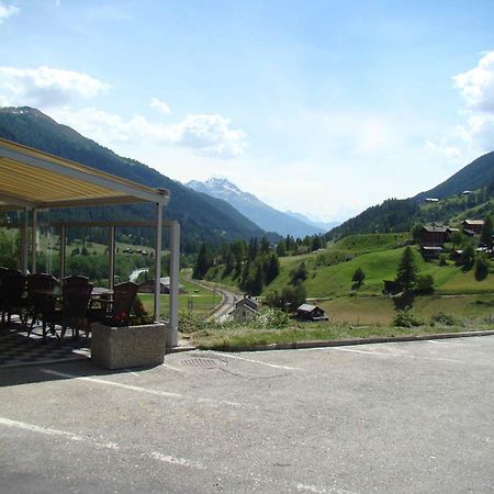 Hotel Weisshorn Goms Экстерьер фото