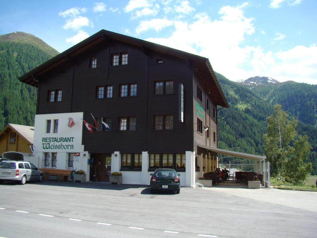 Hotel Weisshorn Goms Номер фото